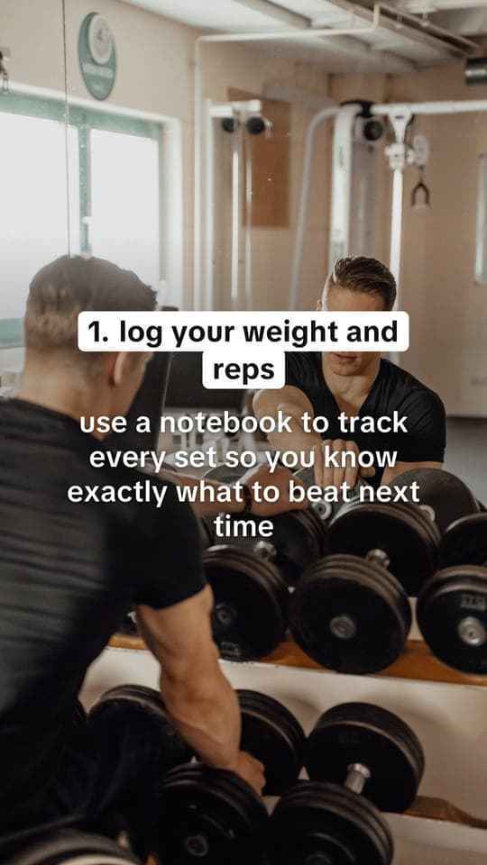 Tip slide: “log your weight and reps”